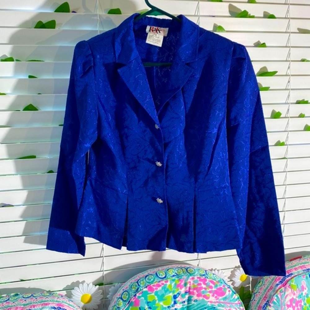 NEW! R&K vibrant blue jacket with cute silver buttons